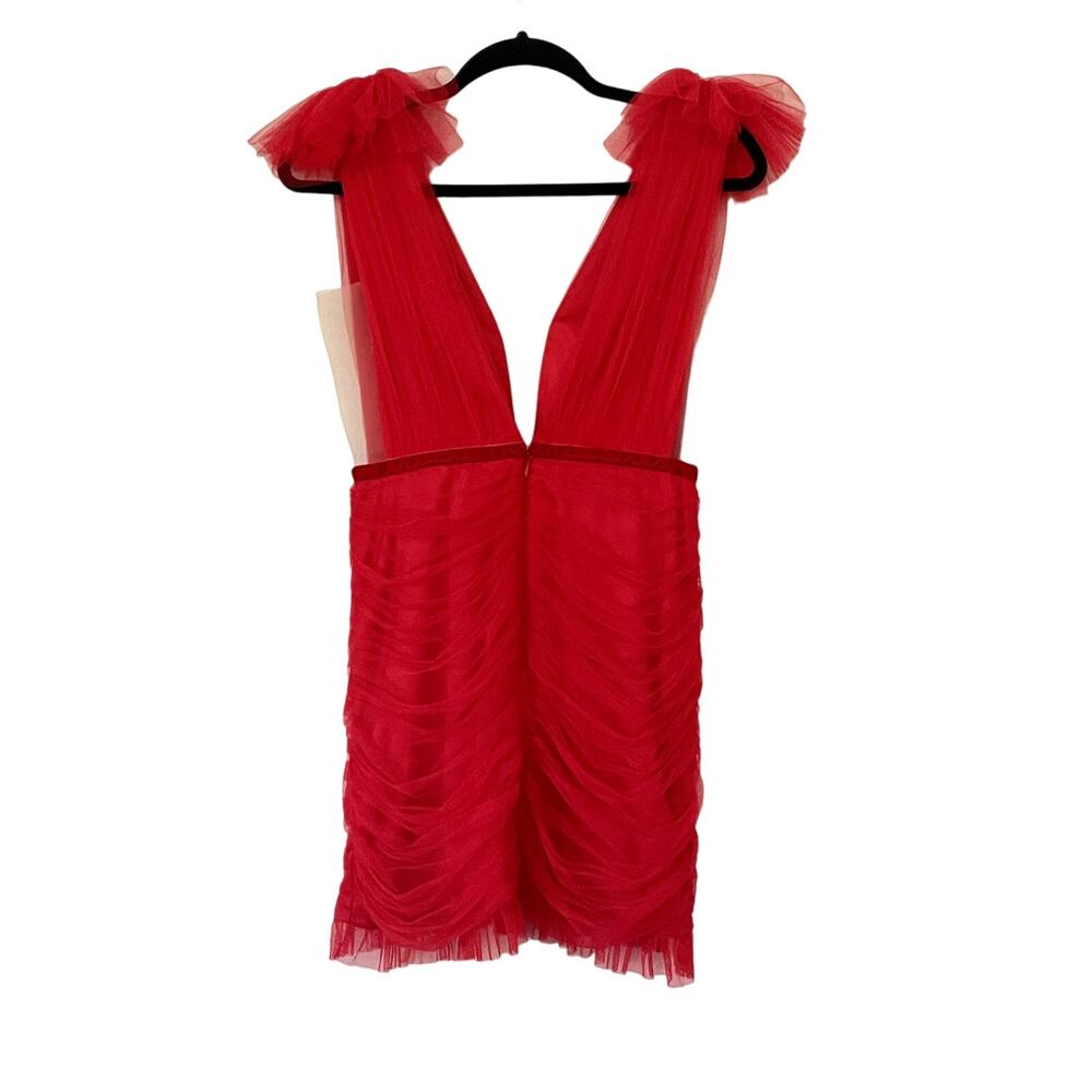 Elegant Red Mini Dress with Tulle Accents - Picture 5 of 11